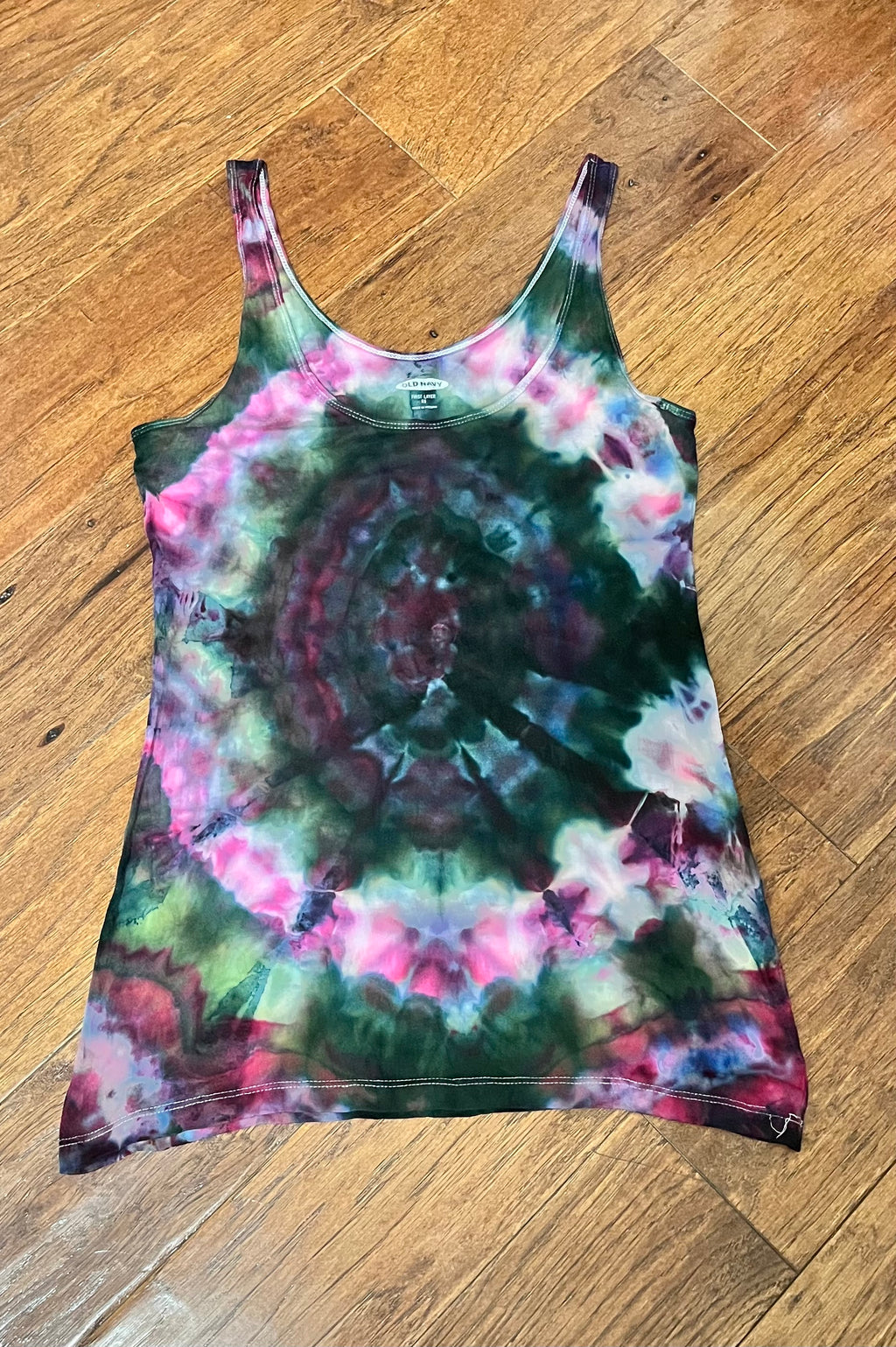 Custom T-Shirts, hash necklaces, doozies, keychains, swinger shirts, hash name decals for vehicle or drinking vessel, hats, etc.
